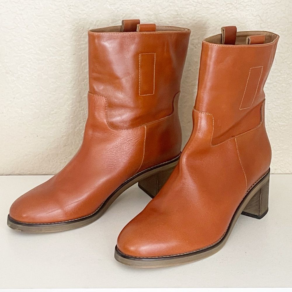 Free People Tabby Ankle Boots in a Tuscan Tan Artisan leather and chunky heel - Picture 3 of 12